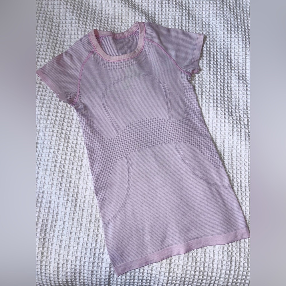 Lululemon Swiftly Tech Short Sleeve